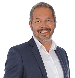 Tes-Re.com Inhaber Dennis Bornhäuser